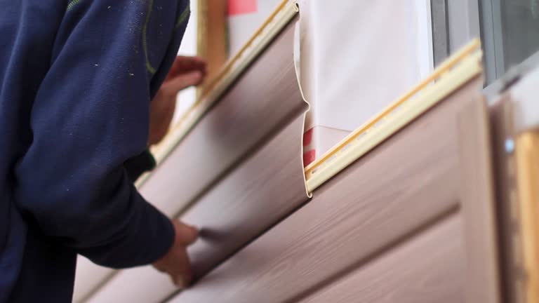 Best Composite Siding  in Johnson Creek, WI